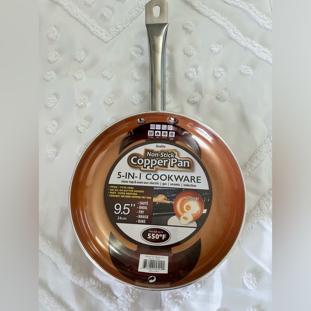 NWT Non-Stick Copper Pan